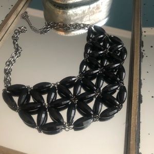 🖤🖤gorgeous eye catching black bead necklace🖤🖤
